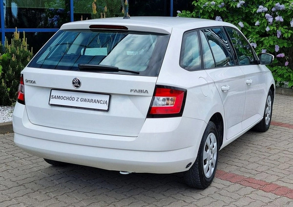 Skoda Fabia cena 29999 przebieg: 200000, rok produkcji 2017 z Zamość małe 277